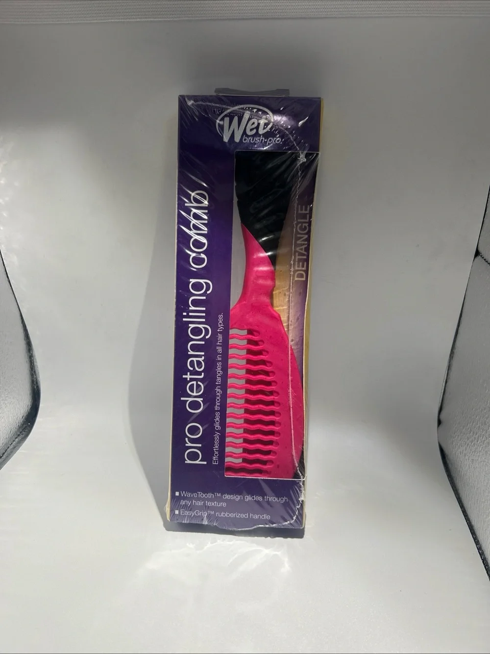 WetBrush Pro Detangling Paddle Brush - Hot Pink